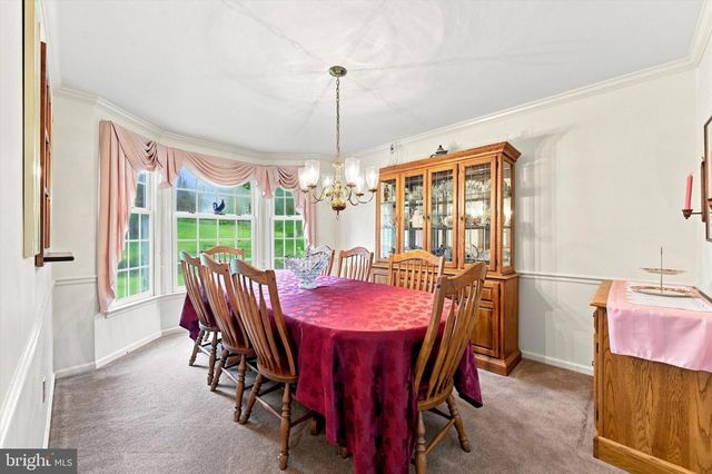 4 MOSS CT, Newark, DE 19711