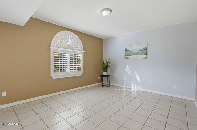 650 Vera Court, El Paso, TX 79932