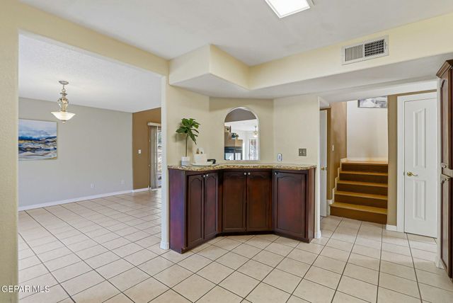 650 Vera Court, El Paso, TX 79932