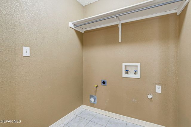 650 Vera Court, El Paso, TX 79932