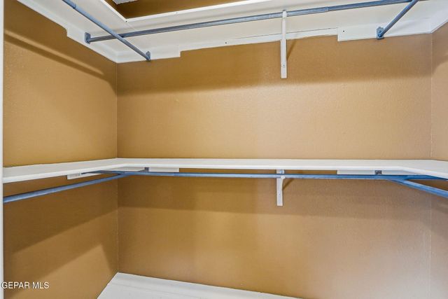 650 Vera Court, El Paso, TX 79932