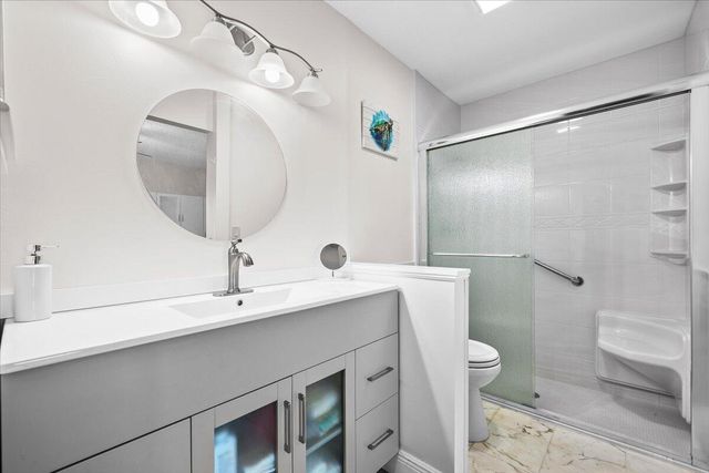 404 Lakewood Court 3a, Jupiter, FL 33458