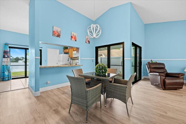 404 Lakewood Court 3a, Jupiter, FL 33458