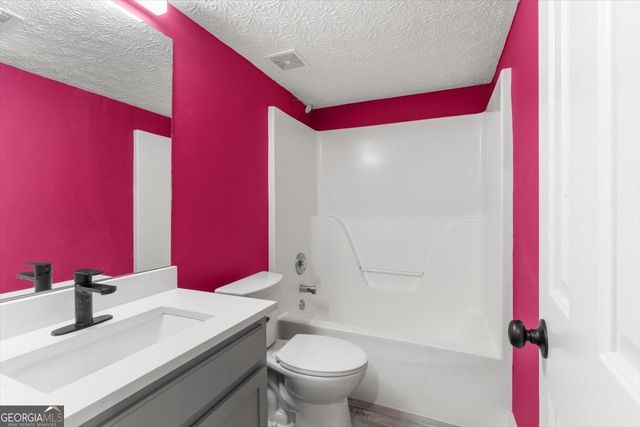 360 Chestnut Drive, Covington, GA 30016