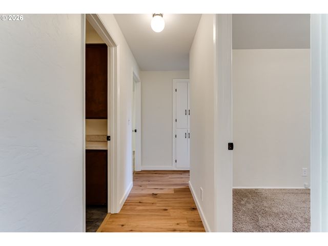 2515 WILLONA Dr, Eugene, OR 97408
