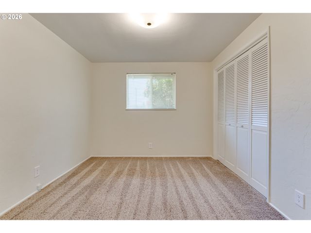 2515 WILLONA Dr, Eugene, OR 97408