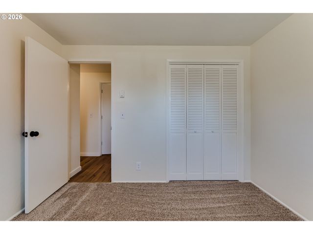 2515 WILLONA Dr, Eugene, OR 97408
