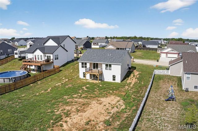 826 Glenbriar, Waterloo, IL 62298