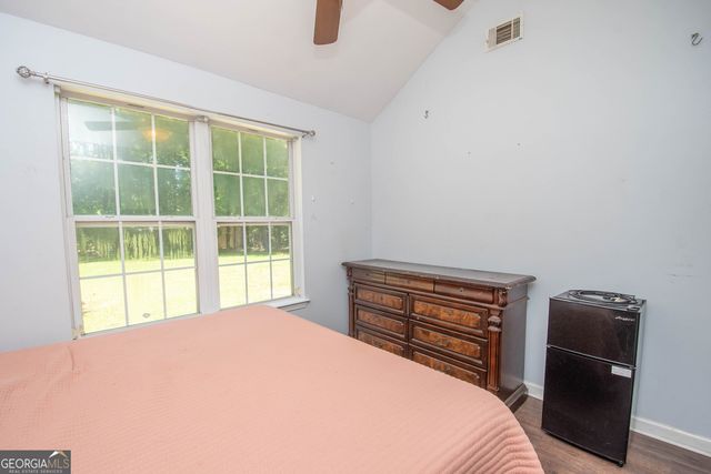 40 Four Oaks Drive, Newnan, GA 30263