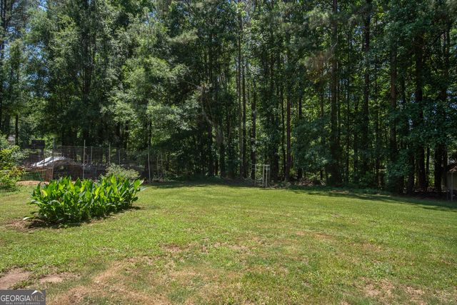 40 Four Oaks Drive, Newnan, GA 30263