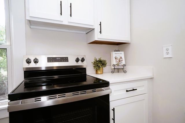 33 Noyes Street, Concord, NH 03301