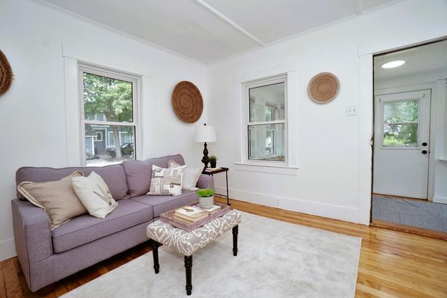33 Noyes Street, Concord, NH 03301