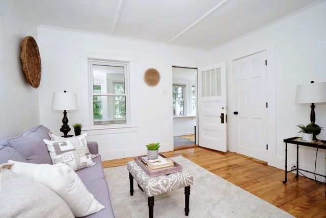 33 Noyes Street, Concord, NH 03301