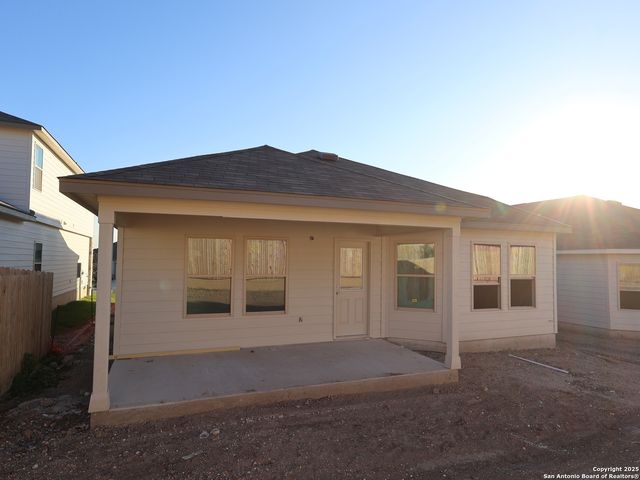 15463 Salmon Spring, San Antonio, TX 78245