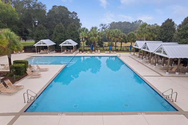 195 Bateaux Drive, Summerville, SC 29483