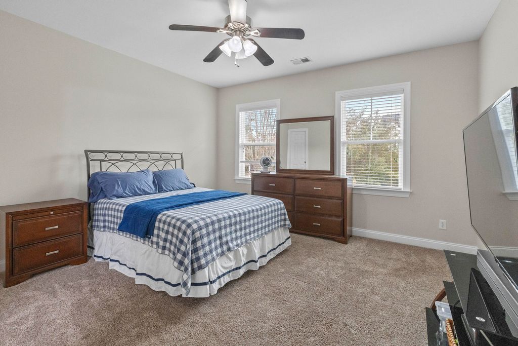 Image 28 of property listing at 195 Bateaux Drive, Summerville, SC 29483