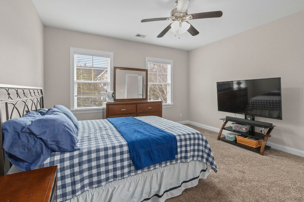 Image 29 of property listing at 195 Bateaux Drive, Summerville, SC 29483