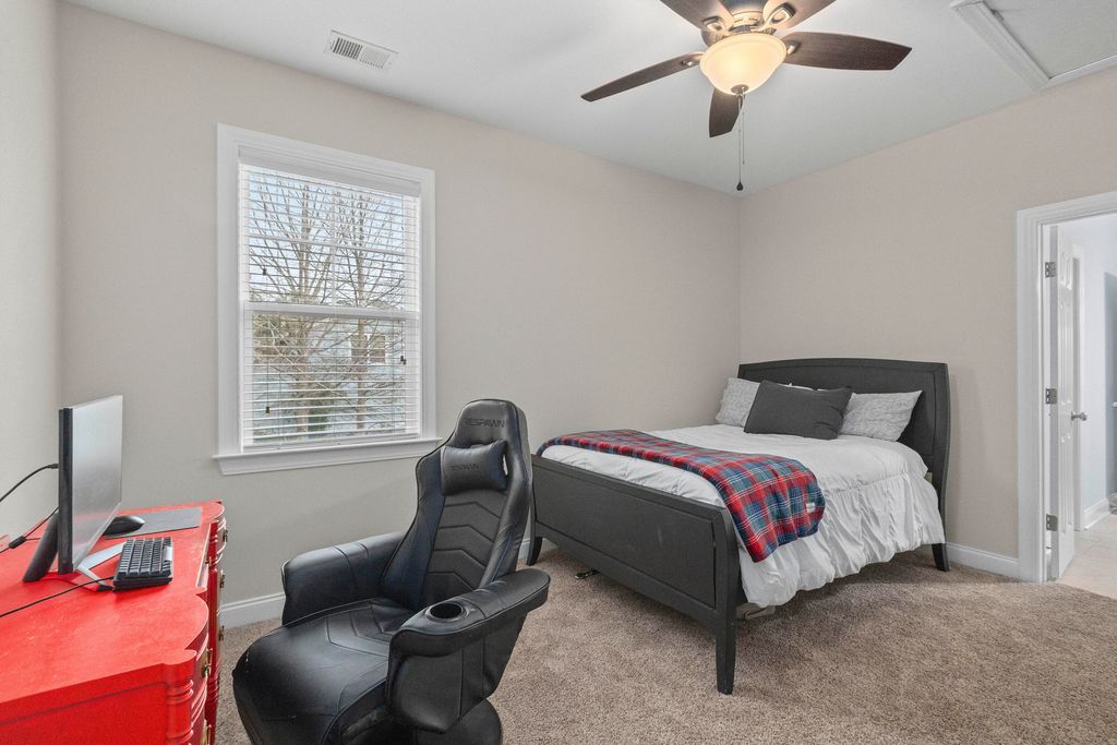 Image 33 of property listing at 195 Bateaux Drive, Summerville, SC 29483