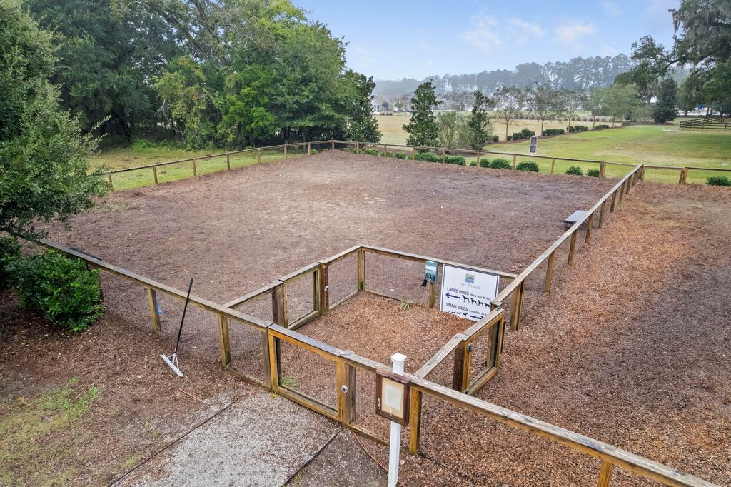 Image 51 of property listing at 195 Bateaux Drive, Summerville, SC 29483