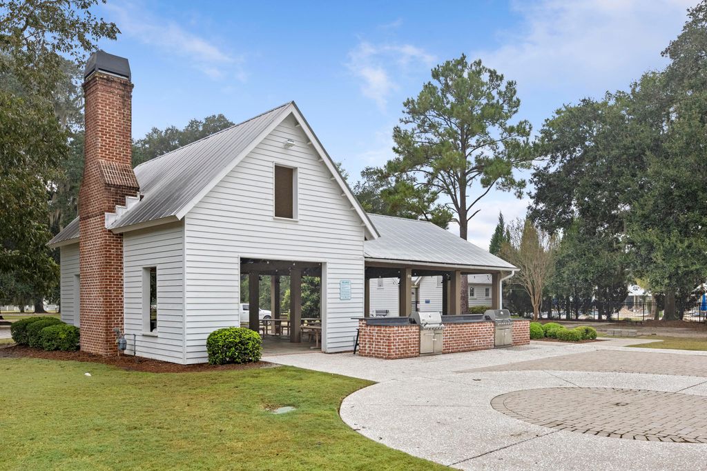 Image 56 of property listing at 195 Bateaux Drive, Summerville, SC 29483