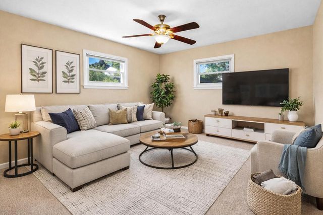 4421 N 80th STREET, Milwaukee, WI 53218