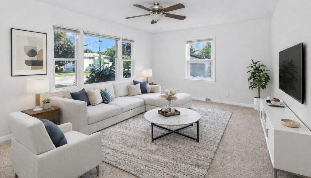 4421 N 80th STREET, Milwaukee, WI 53218