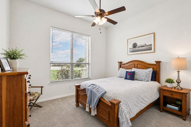 430 Solo Ridge Drive, Waxahachie, TX 75167