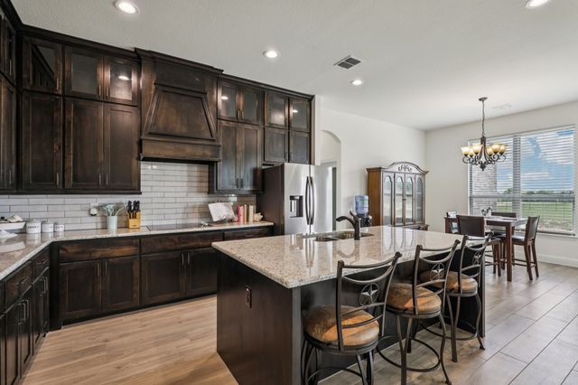 430 Solo Ridge Drive, Waxahachie, TX 75167
