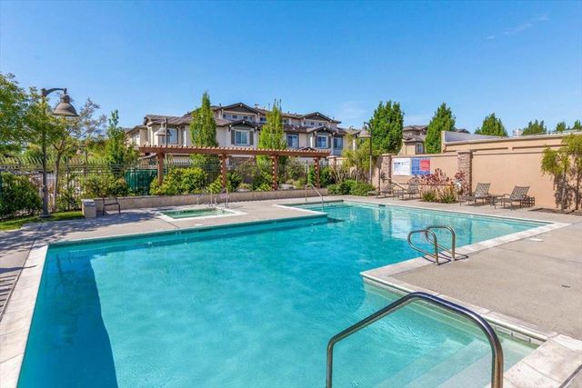 2881 Meridian Avenue 104, San Jose, CA 95124