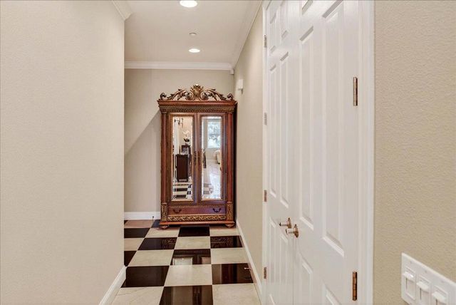 2881 Meridian Avenue 104, San Jose, CA 95124