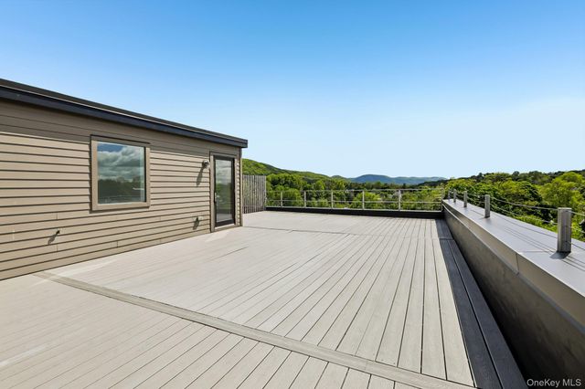 1 E Main Street 401, Beacon, NY 12508