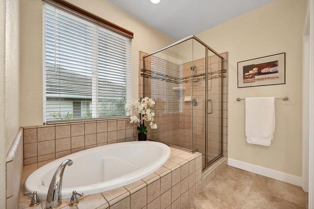 6406 Lobo Dr, Rancho Murieta, CA 95683