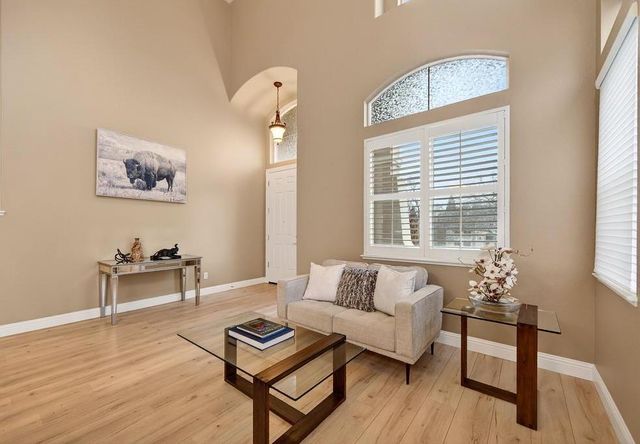 6406 Lobo Dr, Rancho Murieta, CA 95683