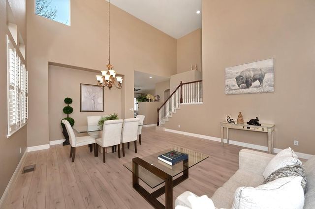 6406 Lobo Dr, Rancho Murieta, CA 95683