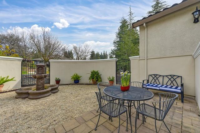 6406 Lobo Dr, Rancho Murieta, CA 95683