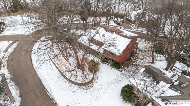 838 Hidden Hills Drive, Bellevue, NE 68005