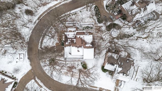 838 Hidden Hills Drive, Bellevue, NE 68005