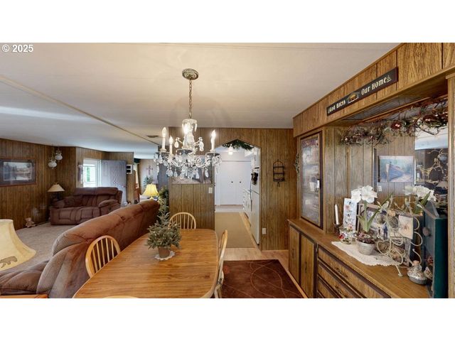 98171 TUTTLE Ln, Brookings, OR 97415