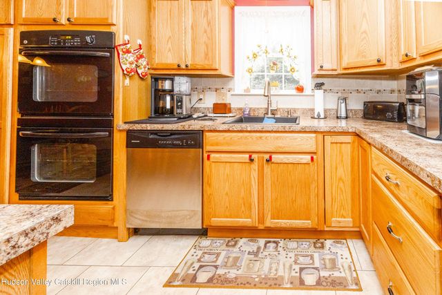 1180 Bogart Rd, Palenville, NY 12463