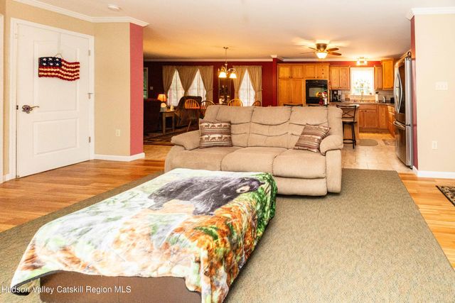 1180 Bogart Rd, Palenville, NY 12463