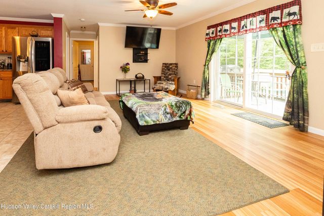1180 Bogart Rd, Palenville, NY 12463
