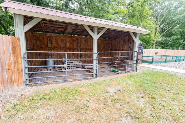 1180 Bogart Rd, Palenville, NY 12463