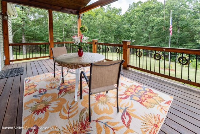 1180 Bogart Rd, Palenville, NY 12463
