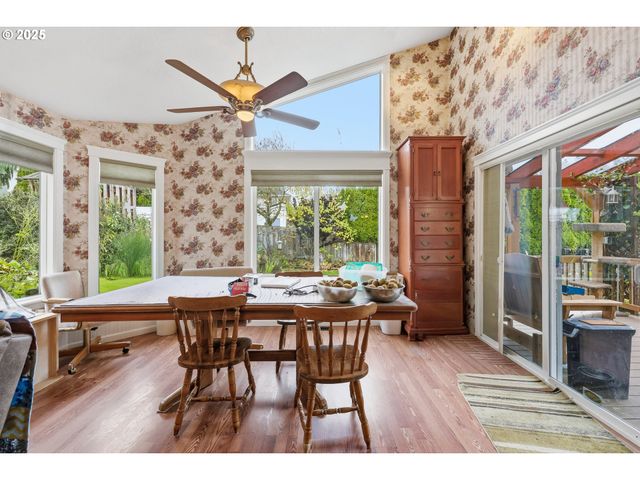 3749 Sw 6TH St, Gresham, OR 97030