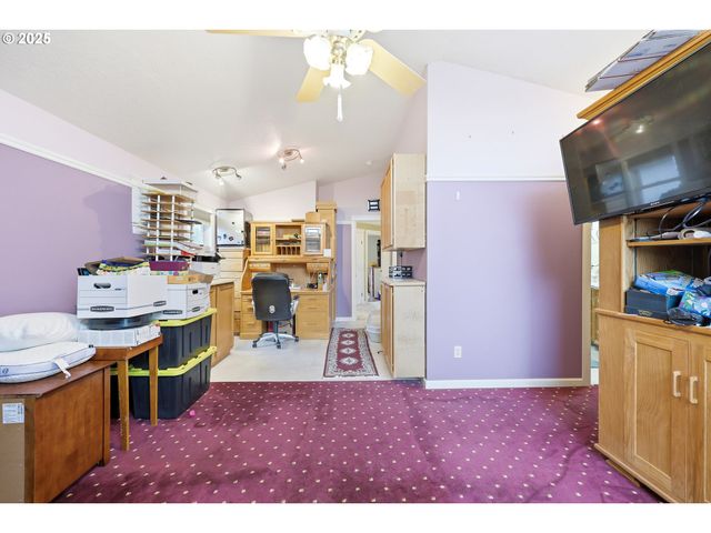 3749 Sw 6TH St, Gresham, OR 97030