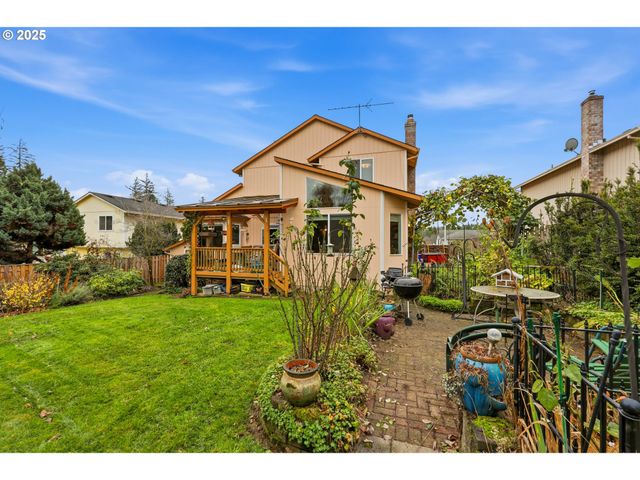 3749 Sw 6TH St, Gresham, OR 97030