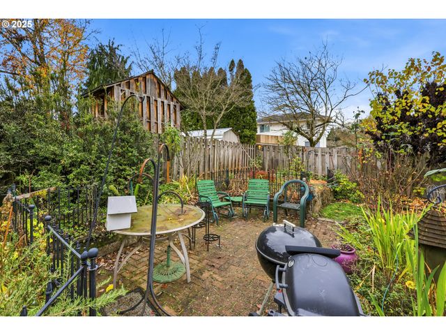 3749 Sw 6TH St, Gresham, OR 97030