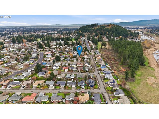 3749 Sw 6TH St, Gresham, OR 97030