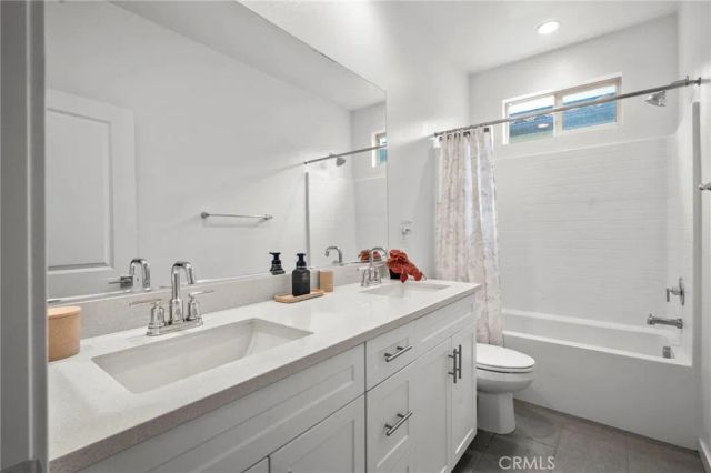 16008 Jamie Lane 10, Fontana, CA 92336