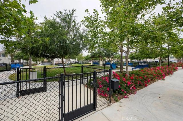 16008 Jamie Lane 10, Fontana, CA 92336